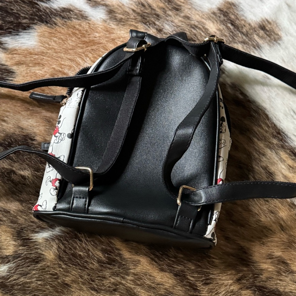 Mickey Mouse Mini Backpack Disney Disneyland - image 5